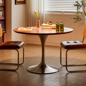 北欧复古家用餐桌实木小户型现代简约设计师郁金香轻奢咖啡厅圆桌