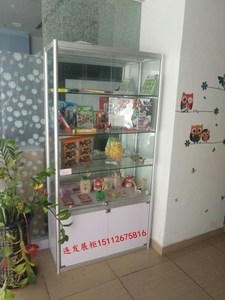 深圳培训班礼品奖品展柜产品展示柜公司样品展示柜模型柜精品展柜