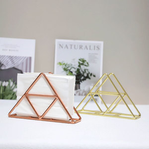 创意北欧铁艺纸巾架金属立式三角形餐巾夹咖啡厅酒店板纸夹收纳架