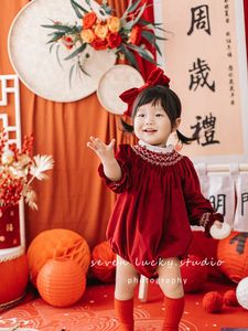 儿童摄影主题服装周岁婴儿拍照衣服女宝宝抓周礼场景搭配影楼道具