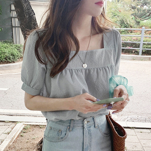 韩国chic方领短袖衬衫女夏甜美减龄小清新百搭小格子锁骨心机上衣