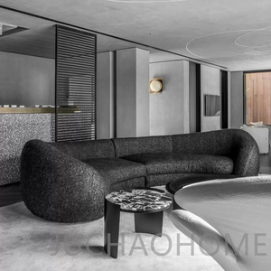 意式极简弧形沙发北欧轻奢设计师斯瓦尔巴特大熊经典黑色布艺沙发