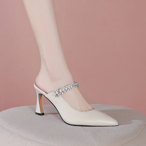 【头层牛皮】2024年夏季新款一字型米白色包头珍珠高跟真皮凉拖鞋