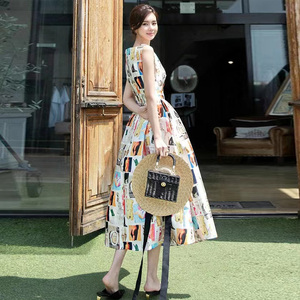 欧韩女装新款韩版女神范复古抽象印花无袖收腰显瘦大摆蓬蓬连衣裙