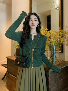 柚子小姐复古绿色镂空毛衣开衫外套女设计感春秋装2022年新款女上