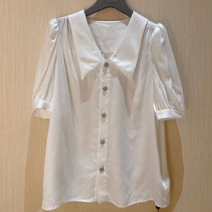欧阿玛施女装专柜同款2023夏季新款白色娃娃领泡泡短袖衬衫女衬衣