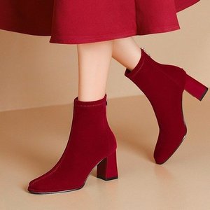 磨砂厚底加绒冬季短靴粗跟2024新款中式结婚鞋秀禾新娘鞋红色短靴