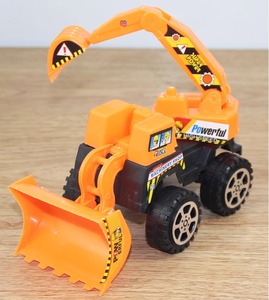 滑行益智儿童玩具工程车模型小车子两元店地摊热卖套圈圈玩具