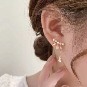 S925银针韩国东大门弧形珍珠字母流苏精致时尚五角星耳坠耳环女