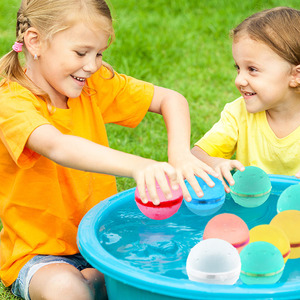 磁吸水球儿童玩水玩具打水仗夏日户外玩水硅胶戏水男女孩洗澡玩具