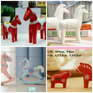 包邮木质陶瓷小马摆件红白对马北欧小马摆件ZAKKA杂货彩绘工艺品