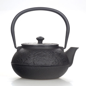 日本铁壶铸铁手工牡丹色生铁壶老铁壶无涂层内胆茶壶带滤网0.9L
