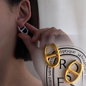 耳饰女高级感耳扣韩国代购猪鼻子小众设计感气质轻奢时尚耳钉耳环