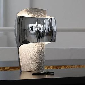 北欧发财桶雕塑台灯小夜灯客厅卧室床头创意个性艺术树脂氛围灯具