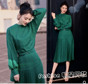 香港高圆圆同款2022夏季新款绿色飘带衬衫复古褶皱半裙提花套装女