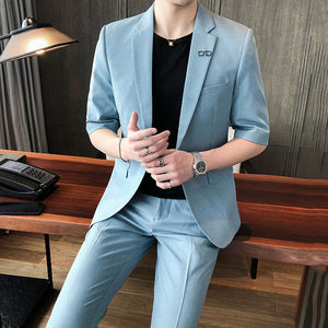 浅蓝色西装男夏季短袖薄款中袖西服男套装半袖韩版潮流七分袖修身