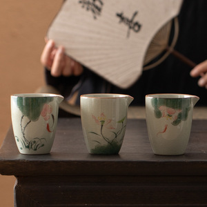 新中式冰裂釉手绘荷花哥窑公道杯家用陶瓷功夫茶具可养开片分茶器