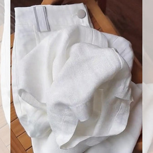 专柜撤柜小个子日系慵懒坠感夏季新款直筒休闲宽松设计感白色裤子