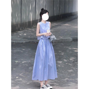 夏装搭配一整套绝美小裙子高级套装女蓝色条纹精致绝美上衣两件套