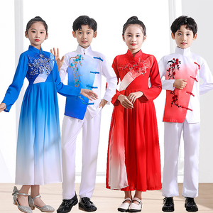 儿童少年中国说朗诵演出服装爱国演讲比赛毕业照学生大合唱表演服