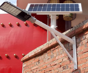 太阳能路灯维修乡村挑臂led灯头亮化改造墙壁电线杆灯架配件更换