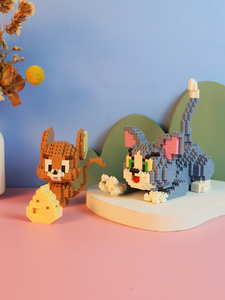 微型小颗粒拼装积木中国益智拼图玩具儿童男孩女孩模型猫和老鼠