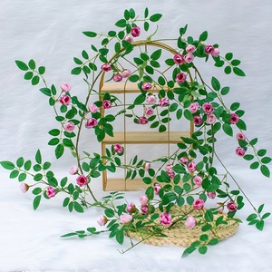仿真维多利亚玫瑰蔷薇花藤条空调房间装饰墙面装饰花篮挂墙壁挂式