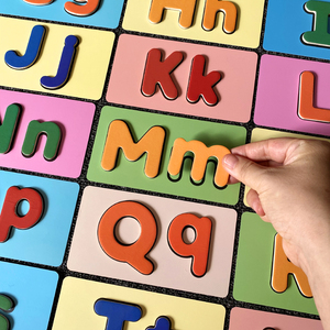 儿童磁性拼单词配对游戏卡片宝宝益智大小写英文字母启蒙早教玩具