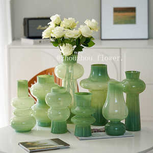 奶油中古玻璃花瓶欧式轻奢高级感插鲜花器简约桌面摆件居家装饰品