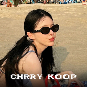 韩版【顶奢】Chrry Koop沙滩墨镜女2024新款高级感时髦辣妹太眼镜