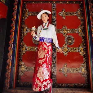 2022春季新款围裙藏装半身裙套装藏族服饰藏袍女西藏康巴锅庄舞裙