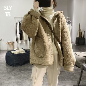 日本代购SLY TB羊羔毛外套女士连帽宽松一体麂皮绒两面穿加厚大衣