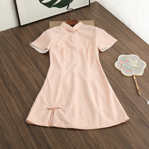 小个子粉色蕾丝旗袍女夏季新款改良年轻款少女复古学生甜美连衣裙