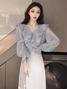 荷叶边防晒衬衫女夏韩版小众设计高级感衬衣气质显瘦V领仙气上衣