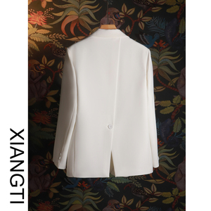 XT西装外套女2024新款春秋白色休闲高端定制设计感小众个性英伦风