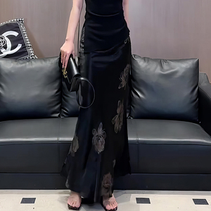 黑色新中式国风气质半身裙女高腰显瘦中长款直筒裙子2024春季新款