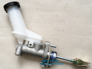 昌河铃木 派喜1.4 利亚纳离合器总泵 M16离合器液压泵[A+原装配件