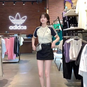 Adidas/阿迪达斯三叶草SPORTY RICH联名短袖女圆领条纹纯棉T恤潮
