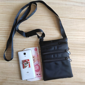 女单肩证件包旅行出游便携防水包多用途贴身斜挎小包护照手机包