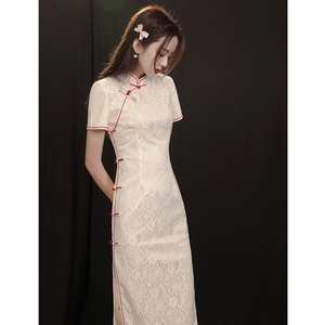 旗袍新款2024年轻款蕾丝少女长款连衣裙新中式复古改良版白色夏季