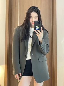 春秋薄款灰色西装外套女高级设计感小众韩版休闲小个子廓形西服潮