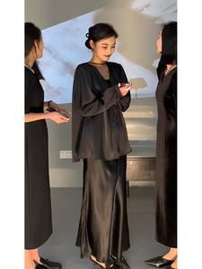 两件套裙装女款2024早春新款高级感黑色法式连衣裙小个子醋酸衬衫