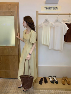 法式方领宽松显瘦后腰系带纯色连衣裙女士夏装设计感休闲短袖长裙