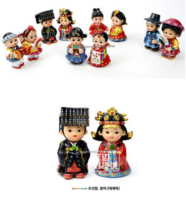 韩国婚庆情侣树脂朝鲜族人偶娃娃创意家居新婚生日礼品韩式摆件