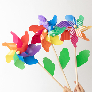 风车装饰七彩户外木杆旋转彩色幼儿园塑料 儿童手拿风车玩具