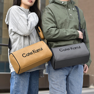 CateiKarrui新款编织单肩包健身包男小圆筒背包多功能旅行包女潮