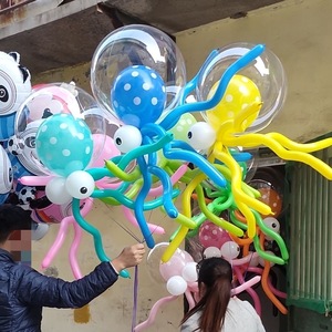 飘空气球飞天章鱼娃娃编制卡通八爪鱼造型风筝气球波波球光版