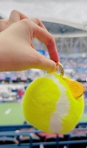 包邮2023ATP上海大师赛官方纪念品网球毛球濑兔毛网球挂饰