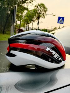 MET环法骑行头盔一体成型双层保护适合山地公路骑行头盔户外运动