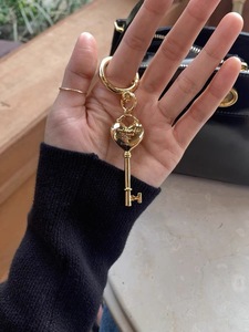 韩国ins博主同款黄铜镀18k金爱心锁头钥匙链 包包挂饰